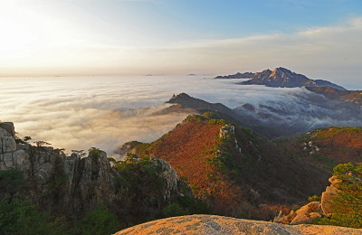 도봉산에서 본 북한산